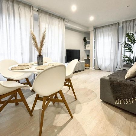 Vtz El Balcon De Plaza Sas Apartment Zaragoza Luaran gambar