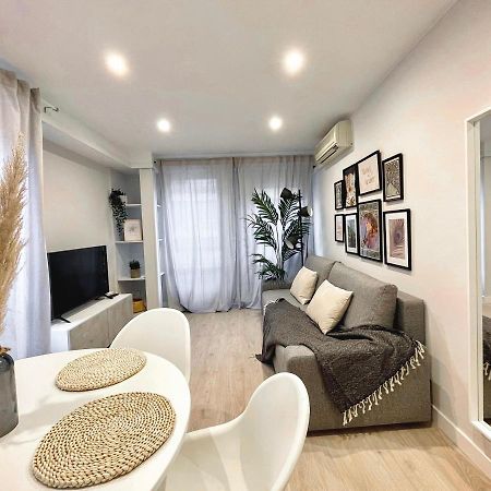 Vtz El Balcon De Plaza Sas Apartment Zaragoza Luaran gambar