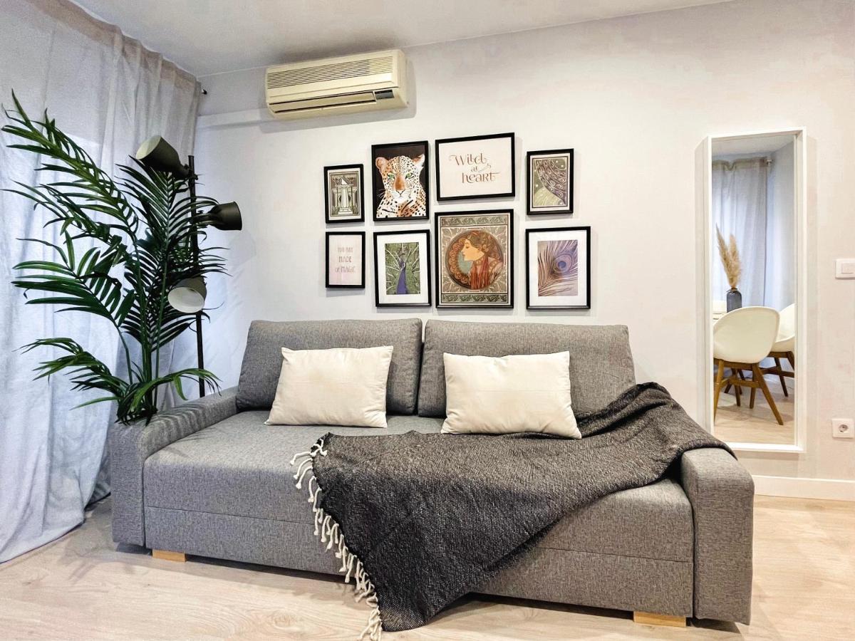 Vtz El Balcon De Plaza Sas Apartment Zaragoza Luaran gambar
