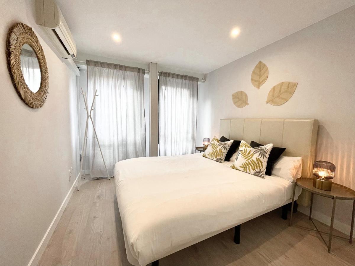 Vtz El Balcon De Plaza Sas Apartment Zaragoza Luaran gambar
