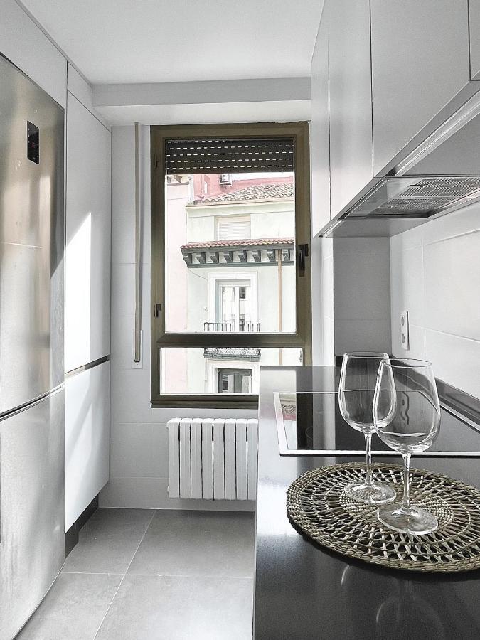 Vtz El Balcon De Plaza Sas Apartment Zaragoza Luaran gambar